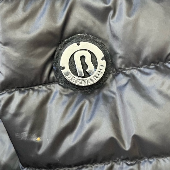 Bernardo Black Quilted Bomber Jacket Women’s L Primaloft Water Resistant - Picture 12 of 17